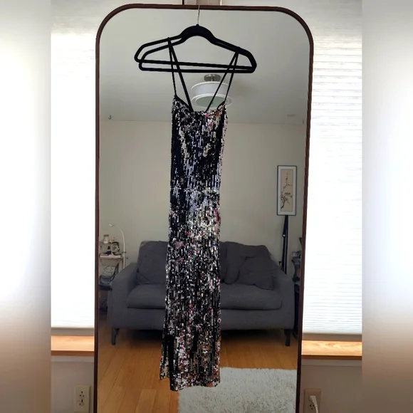 Sequin Bodycon Dress Size M - Picture 3 of 9